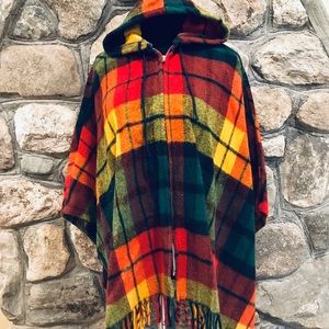 VINTAGE PONCHO